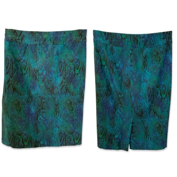 Penningtons Dresses & Skirts - Penningtons Savvy Fit Pencil Knee Skirt Snake Skin Pullover Women 18 Blue